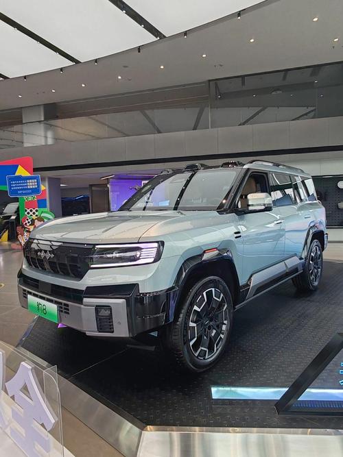 东莞196比亚迪方程豹硬派越野的爆款，英菲尼迪35周年与你共成长